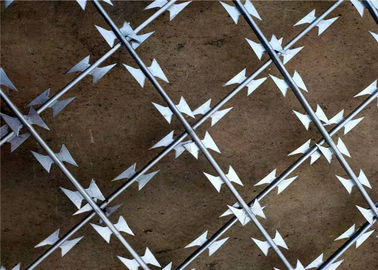 Hàng rào lưới mạ kẽm hàn, hàng rào dây dao cạo với hình dạng lỗ kim cương