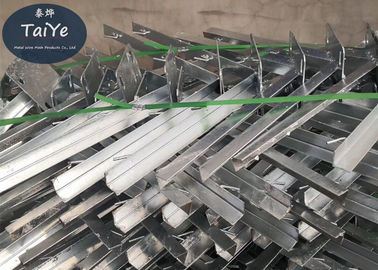 Sân bay thương mại Chân đế dây thép gai Bạc Chuỗi liên kết dây thép gai