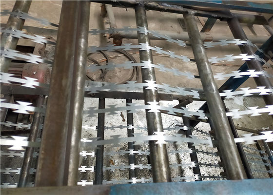 Lưỡi dây thép gai mạ kẽm dây thép gai ở các vùng ven biển